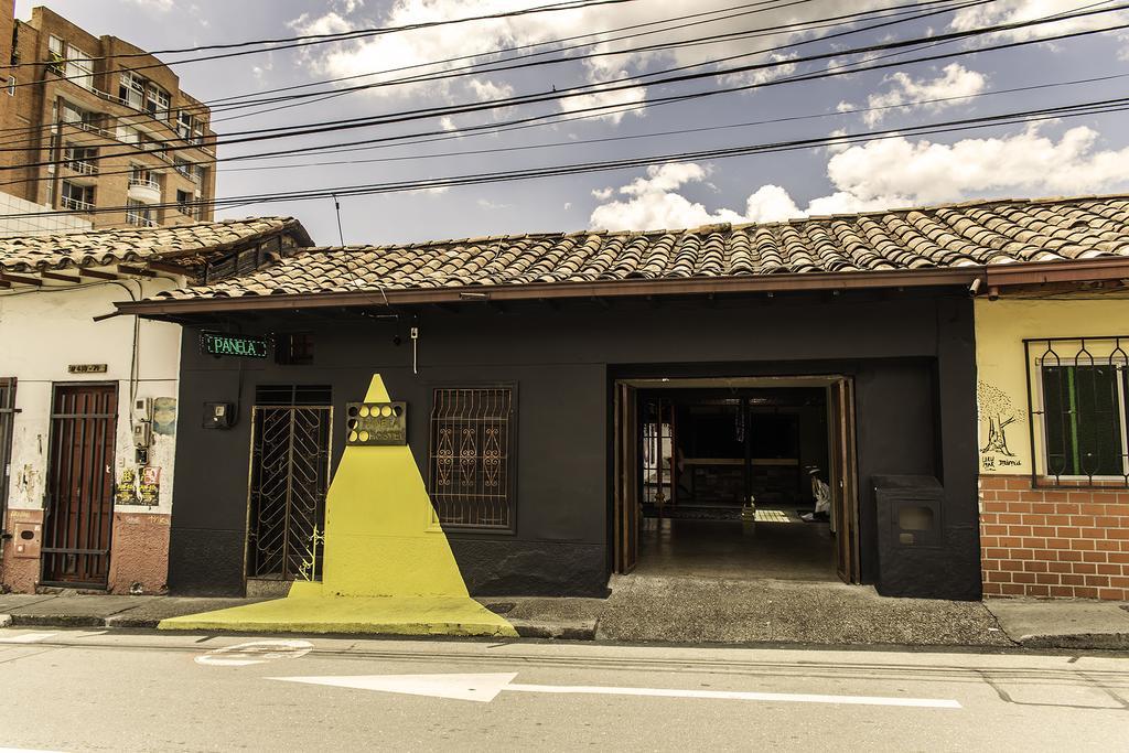 Panela Medellin Hostel Exterior photo